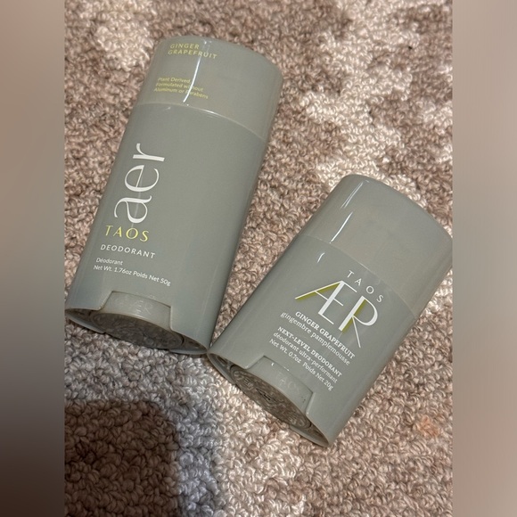 Taos Aer Ginger Grapefruit Deodorant Set⭐️ - Picture 1 of 2